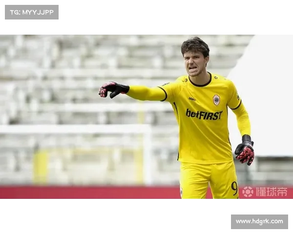 罗马诺：弗拉霍维奇曾被推荐给曼联 但曼联未推进转会计划